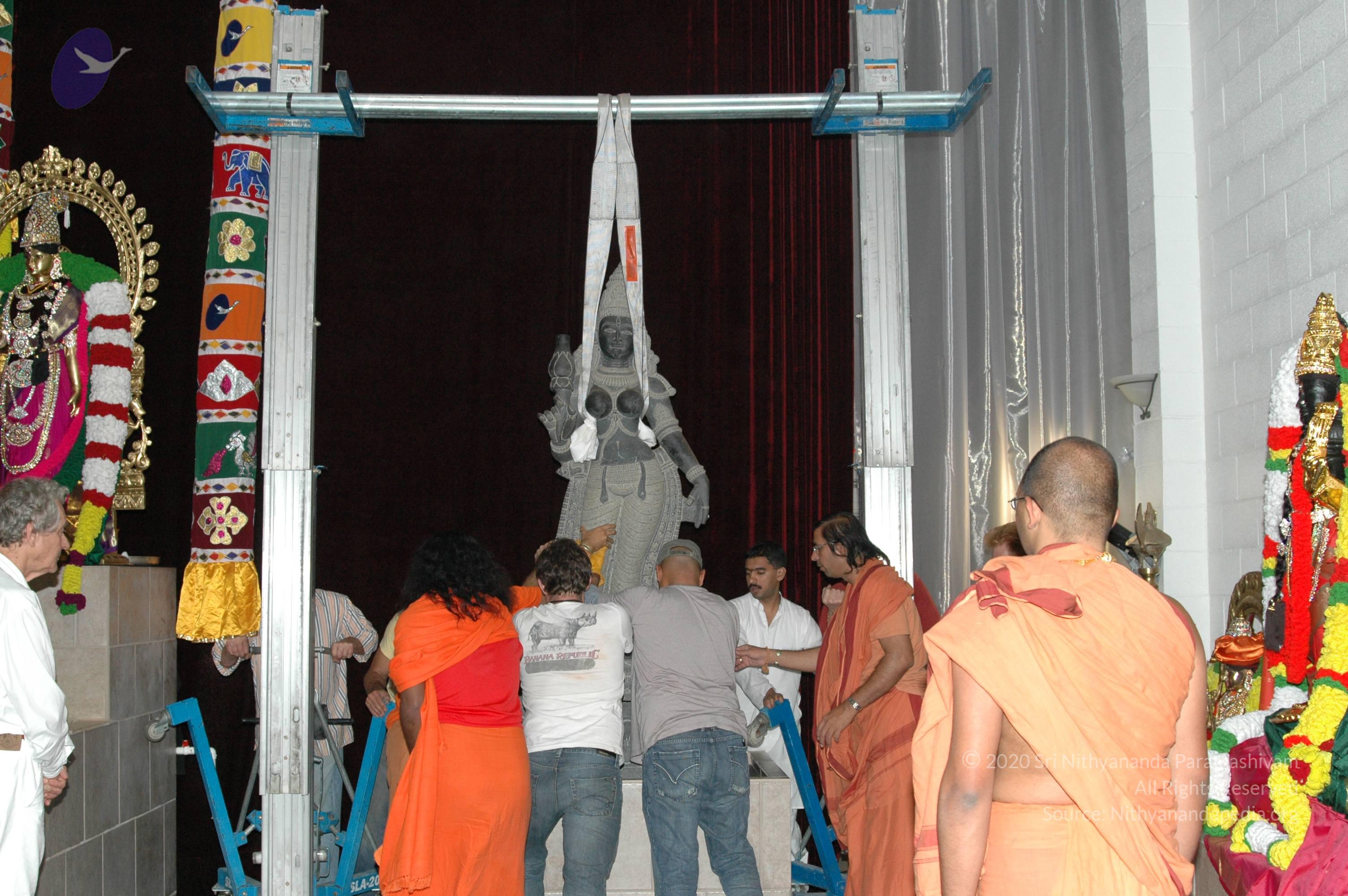 MC15-19Nov2007 196_CMP_WM